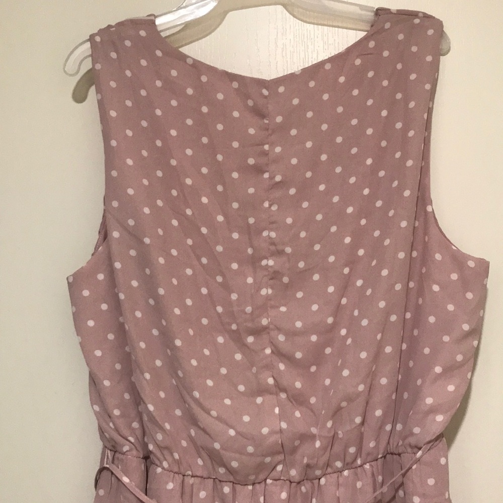 Dress - Picture 5 of 5